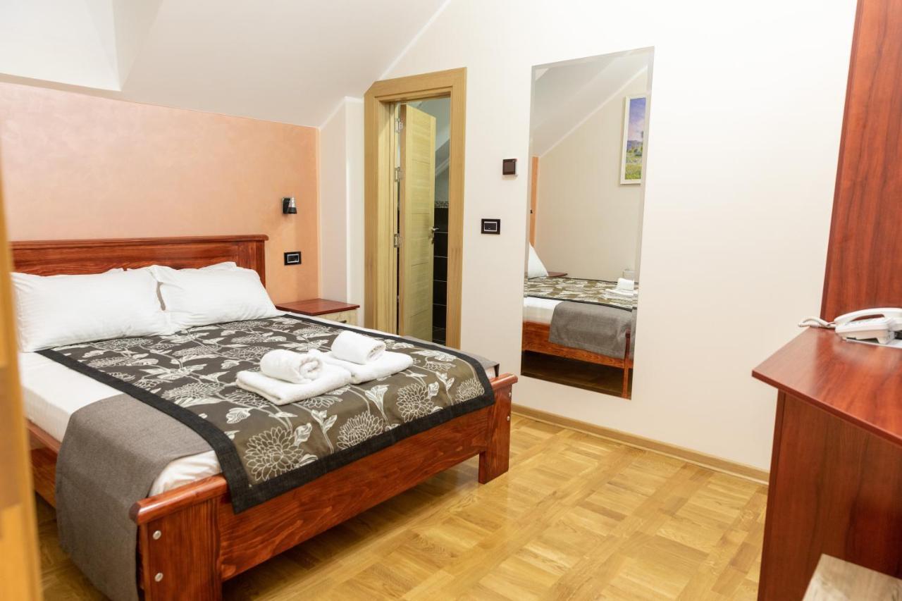 Hotel Kutko Pančevo 외부 사진